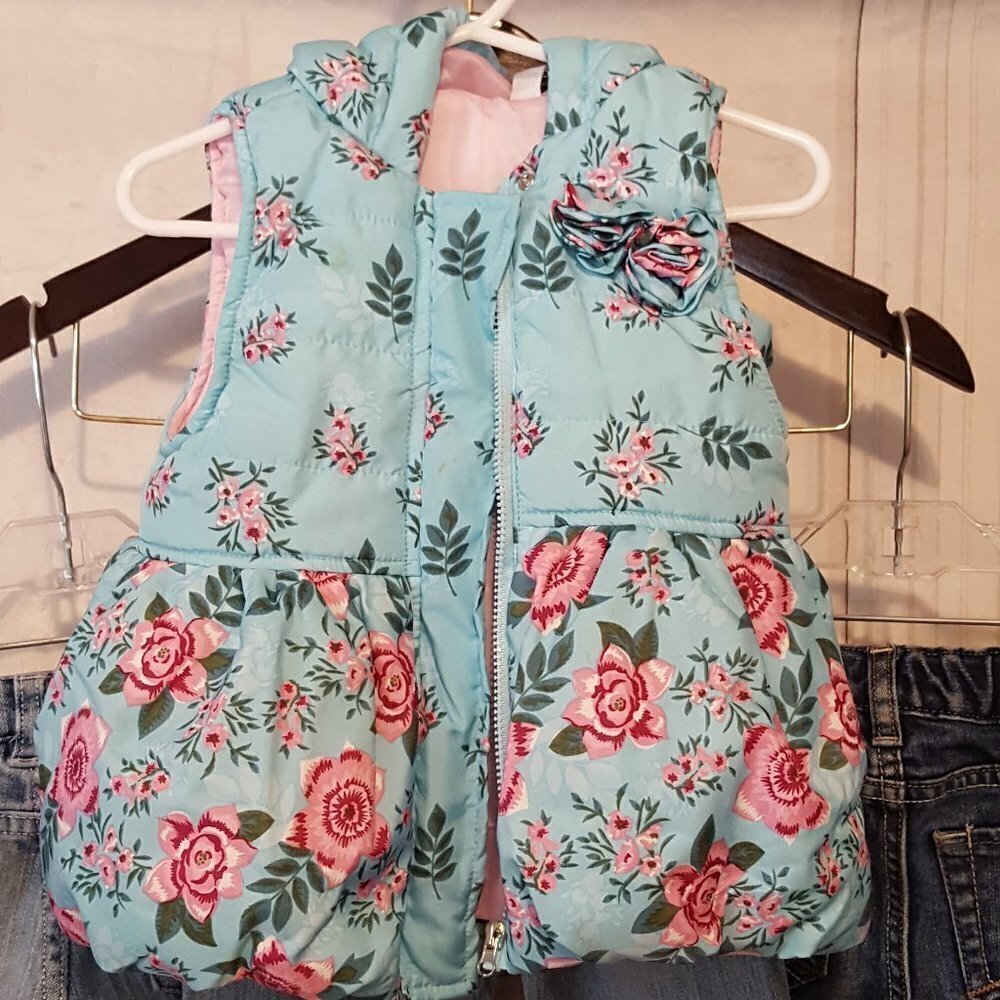 Kids Headquarters quilted vest hoodie 24mos